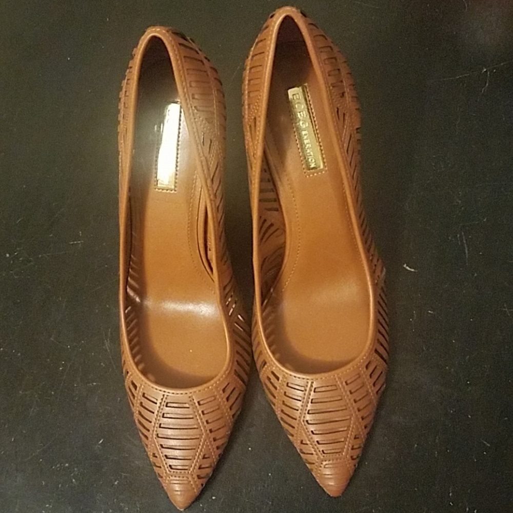 BCBGeneration Ovation Stiletto Pump
